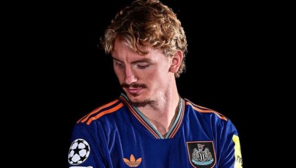 BOB半岛体育APP-克罗斯：沃尔特马德加盟纽卡让我意外，但从竞技层面看还不错