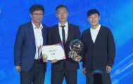 BOB半岛体育官方网站-吴曦获2025中国金球奖！韦世豪发动态：全黑背景+哭笑+偷感bgm
