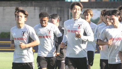 BOB半岛体育官方网站-久保建英：若是踢墨西哥都无法展现出战术，那根本不可能夺冠